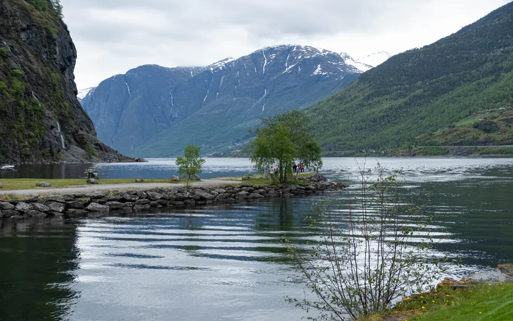 Fjord og fjell i Flåm